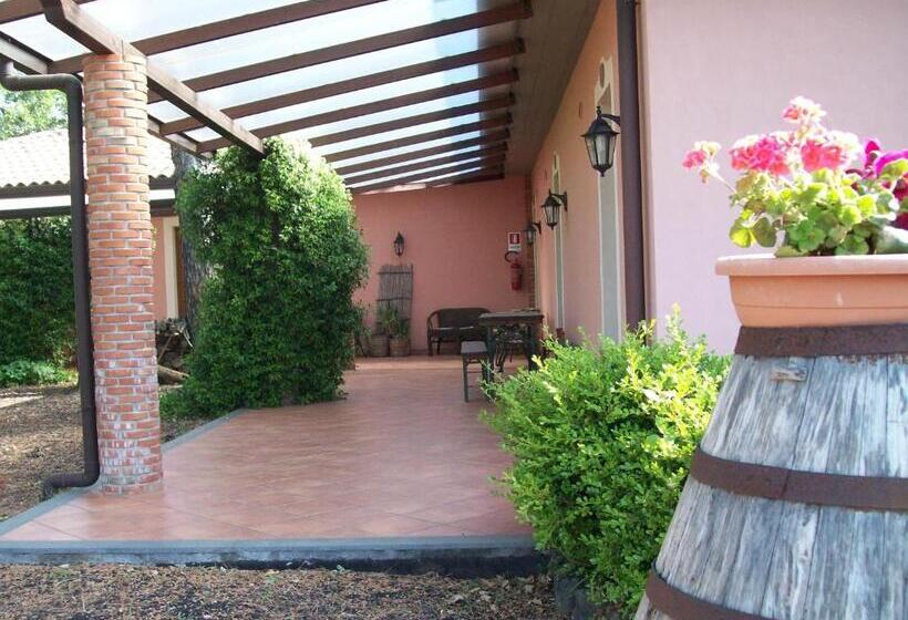 Номер Стандарт Трехместный, Poggiofelice B&b