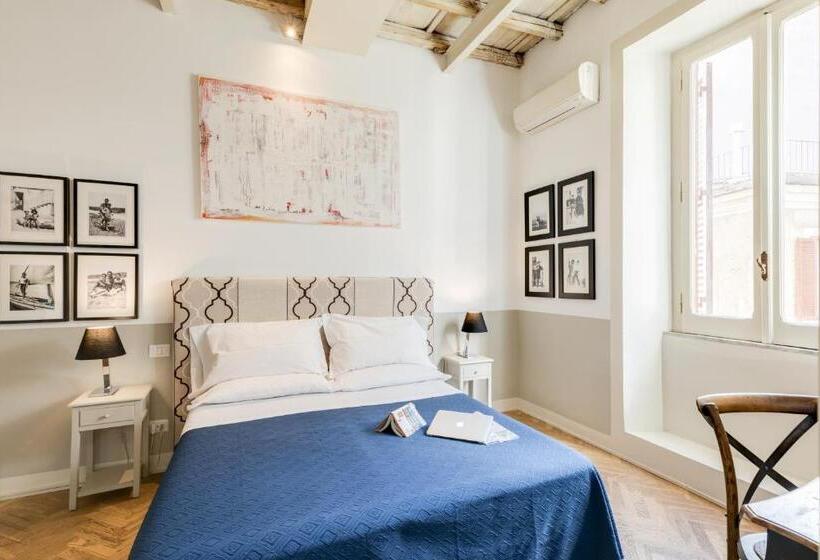 חדר סטנדרט, The Blue Hostel