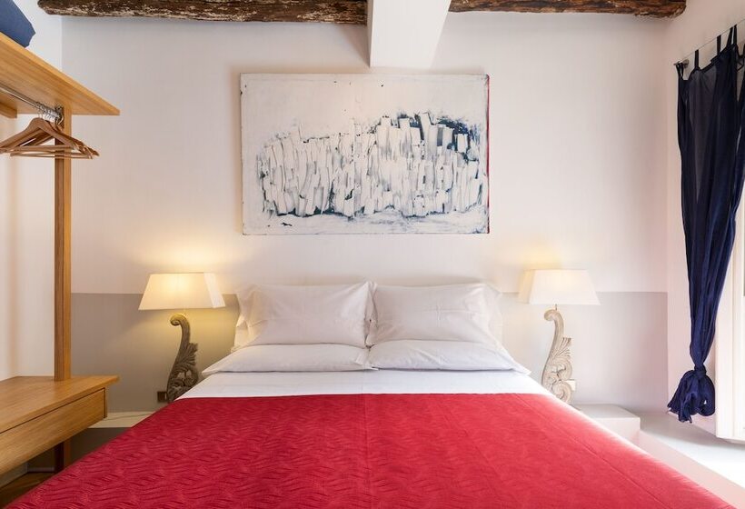 חדר סטנדרט, The Blue Hostel