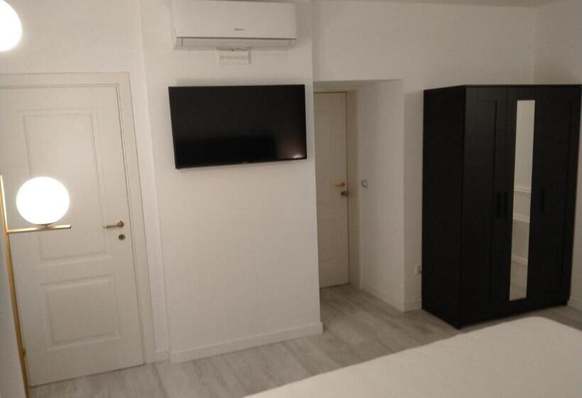 اتاق سوپریور, Bresciantica