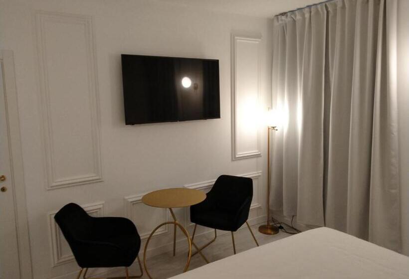 اتاق لوکس, Bresciantica