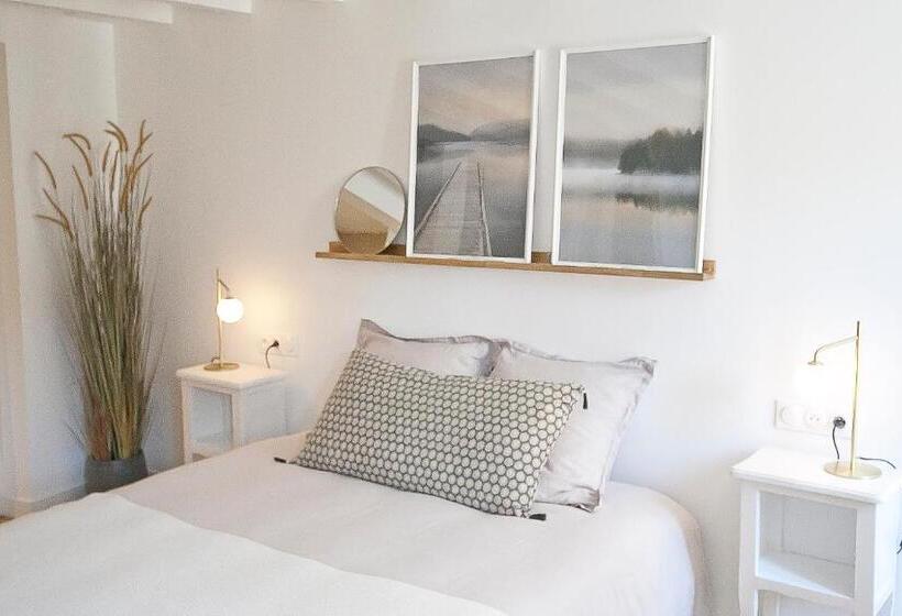 标准间, Meublé De Tourisme, Les Chambres Du Beffroi