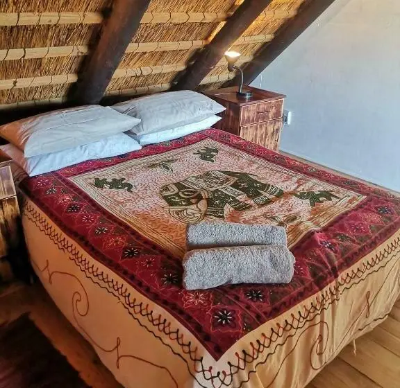オーシャンビュースタンダードルーム, Chilli Moon B&b