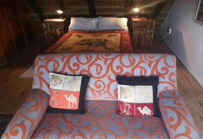 オーシャンビュースタンダードルーム, Chilli Moon B&b