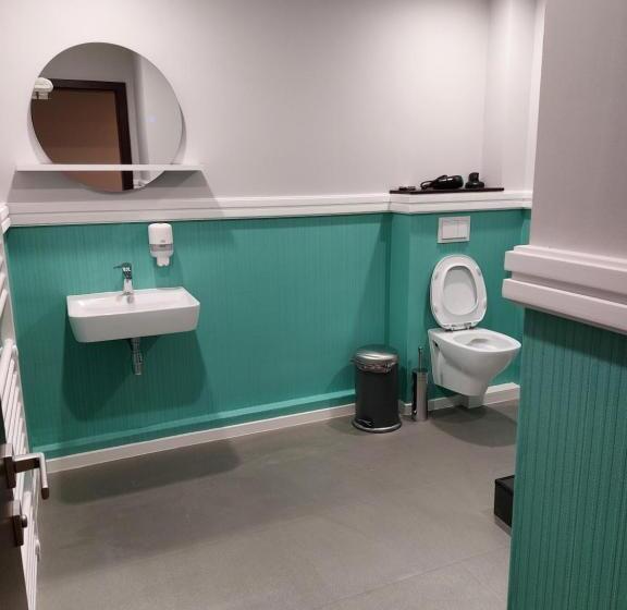 Номер Стандарт Трехместный, H11 Downtown Apartments