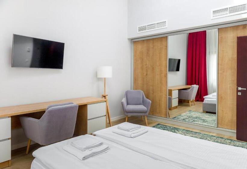 آپارتمان 1 خوابه, H11 Downtown Apartments