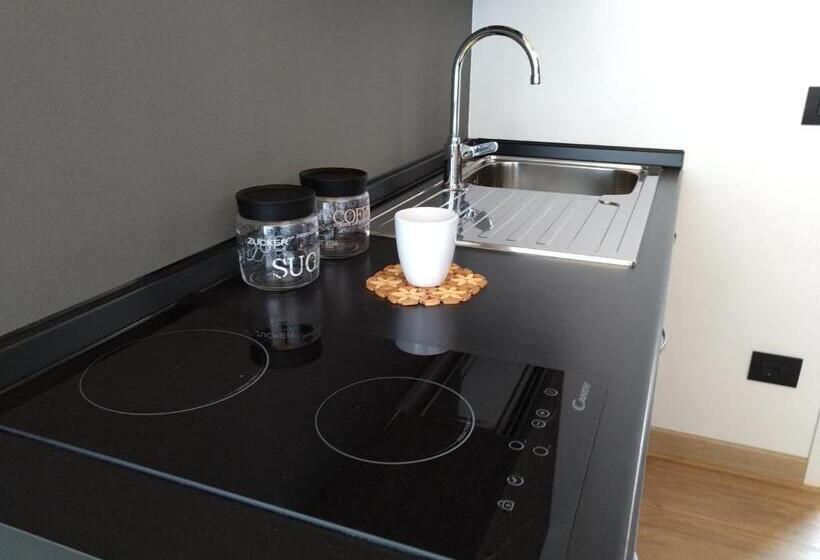 إستديو عائلى, Alpenrooms