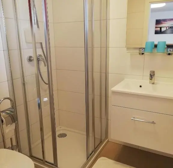 ガーデンビュースタンダードルーム, Ferienwohnung Schwarzbauer