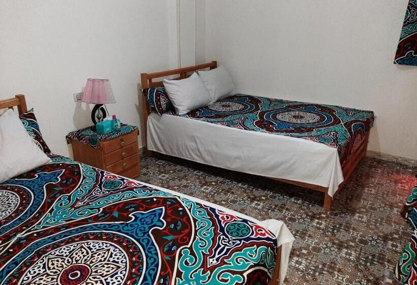 اتاق استاندارد, Ra Guest House