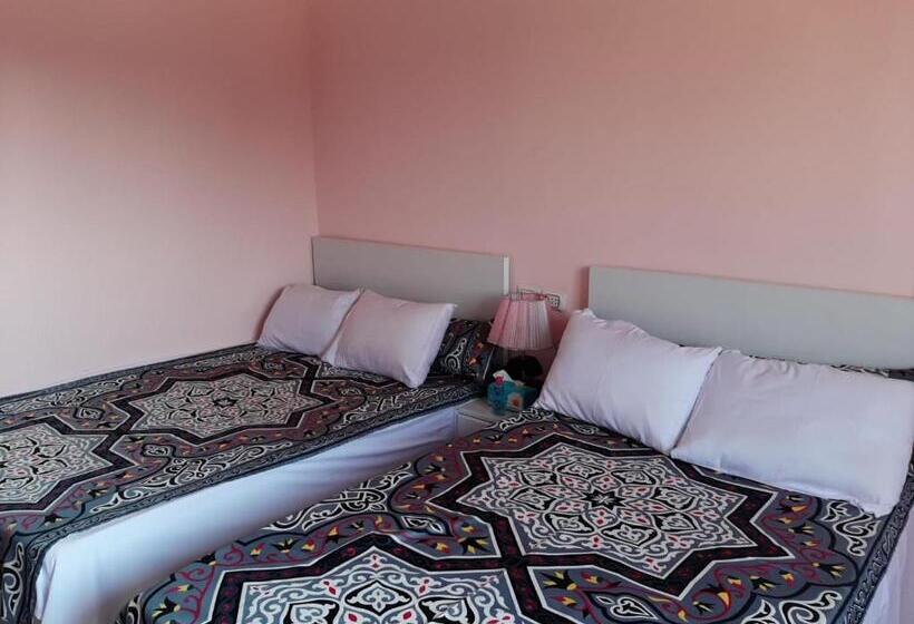 اتاق استاندارد, Ra Guest House