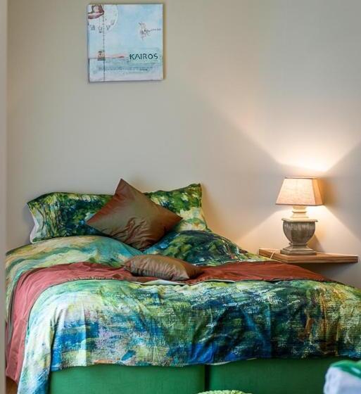 Номер Deluxe, Adamas B&b