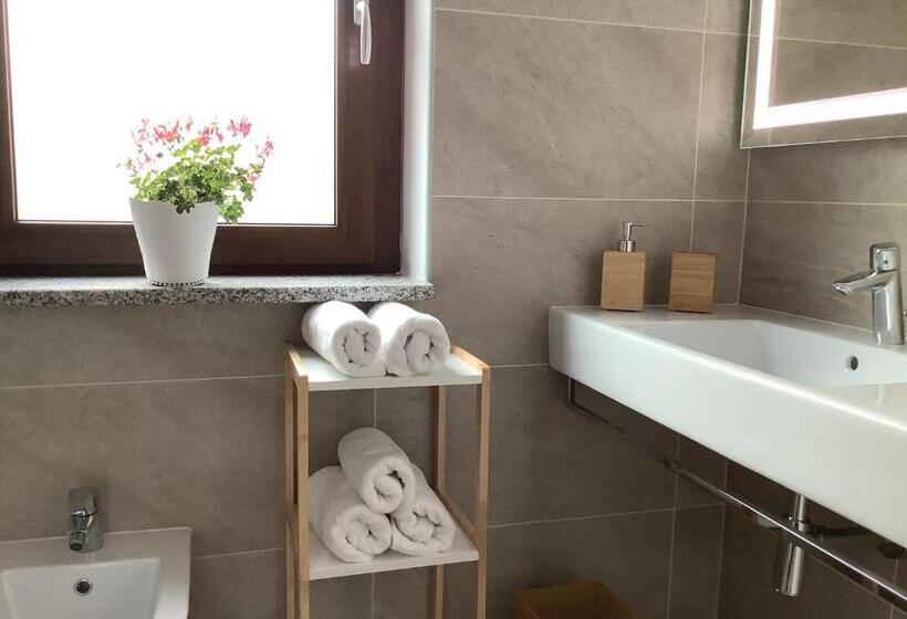 דירת חדר דלוקס, Arvo Residence Sila Lorica