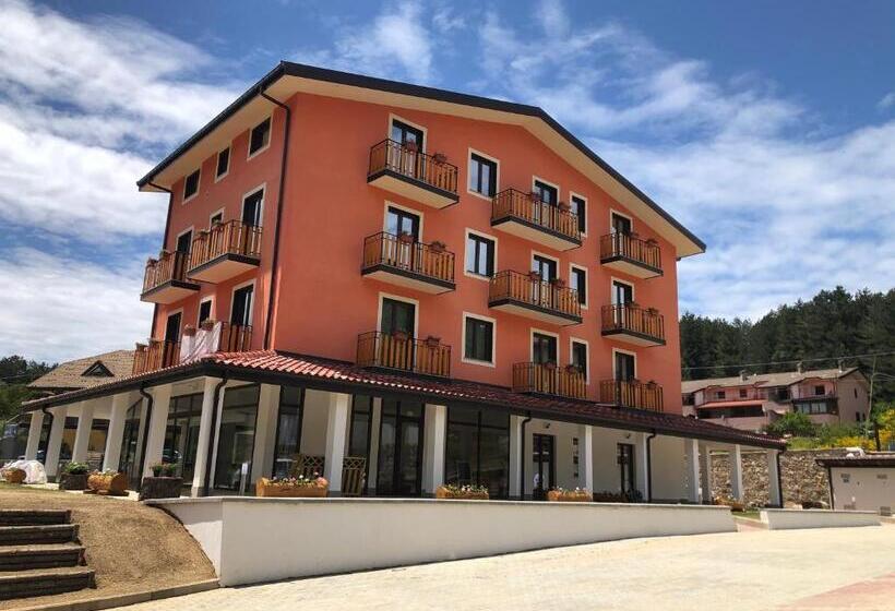 סטודיו דלוקס, Arvo Residence Sila Lorica