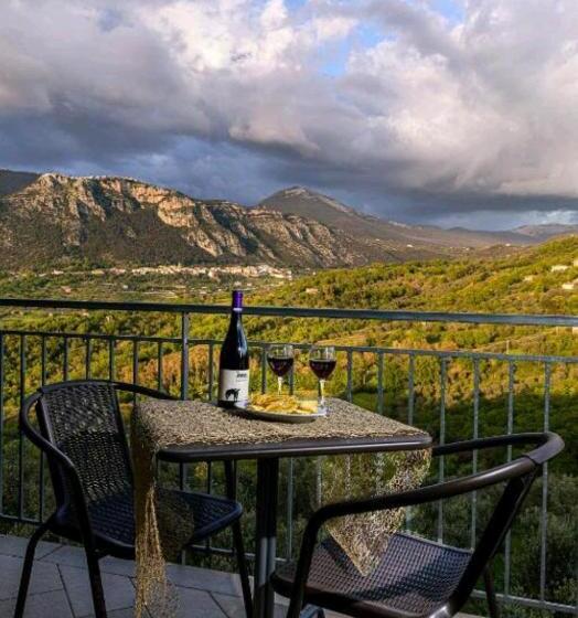 חדר סטנדרט לארבעה, B&b Il Tempone