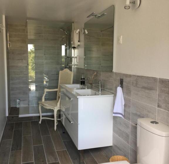 标准间, Atelierchic