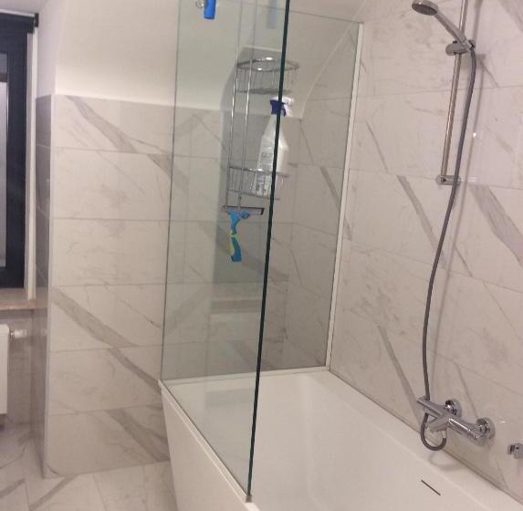 豪华房间, Nummer 151 Villastudios