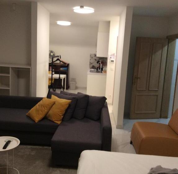 豪华房间, Nummer 151 Villastudios