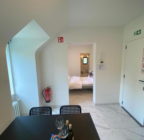 标准间, Nummer 151 Villastudios