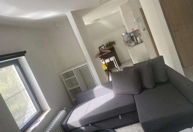 豪华房间, Nummer 151 Villastudios