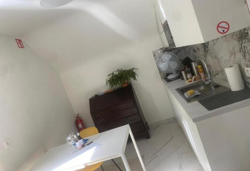 豪华房间, Nummer 151 Villastudios