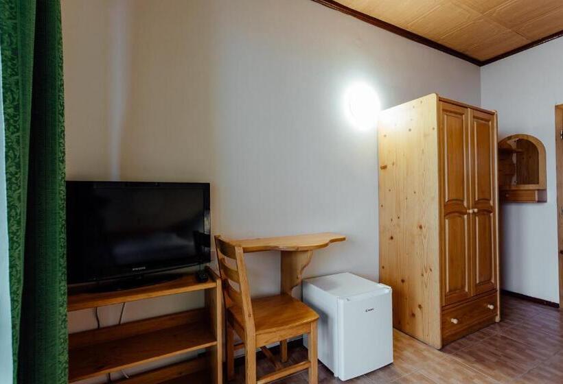 标准单人间, Penzión Topky