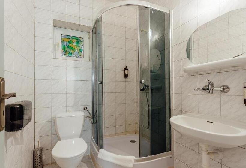 バルコニー付きスタンダードルーム, Penzión Topky