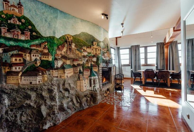 ドゥプレックスルーム, Penzión Topky