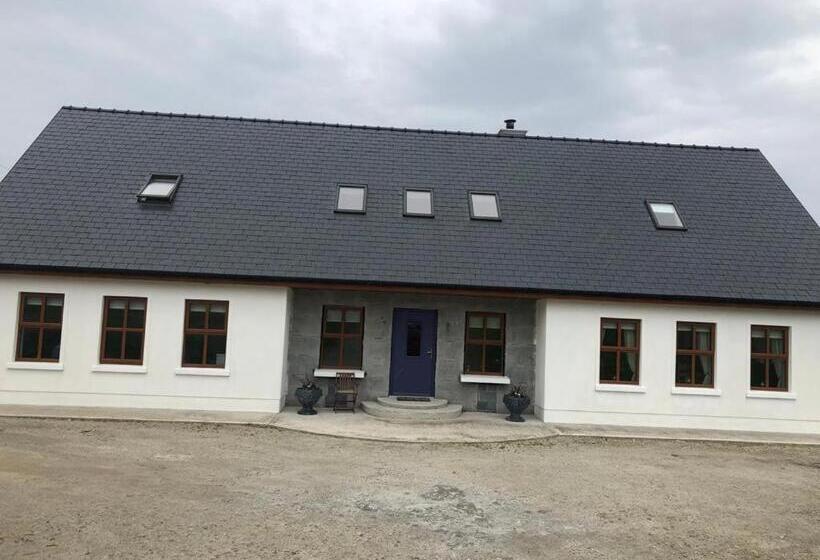 חדר סטנדרט, Rinroe View In The Barony Of Erris