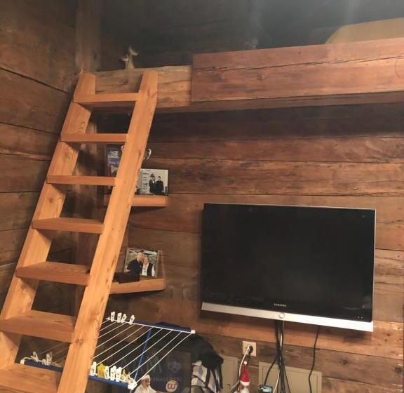 חדר סטנדרט עם מיטת קינג, Atelier Berg Zum Bildji