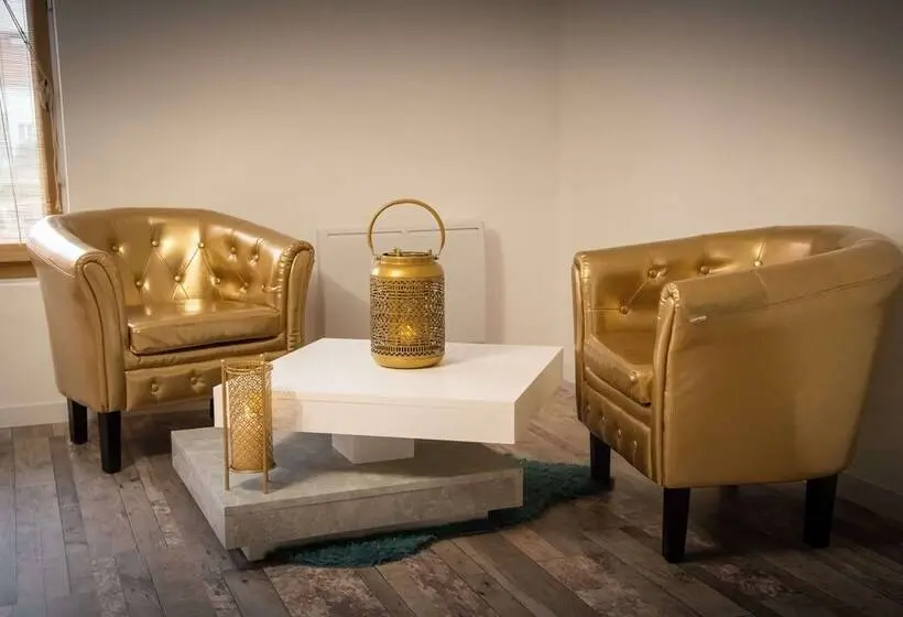 デラックススイート, Aux 3 Nuances Suites Privatives & Spa