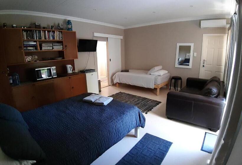 Номер Стандарт Трехместный, Dennecres4guestrooms