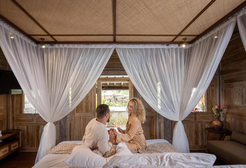 וילה בת חדר שינה 1, Kutus Kutus Estuary Saba Beach