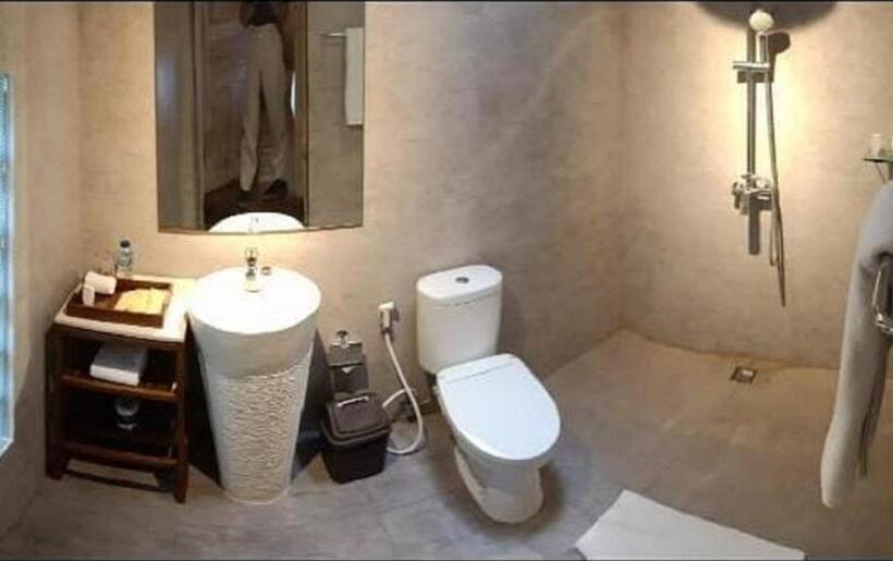 חדר סטנדרט, Kutus Kutus Estuary Saba Beach