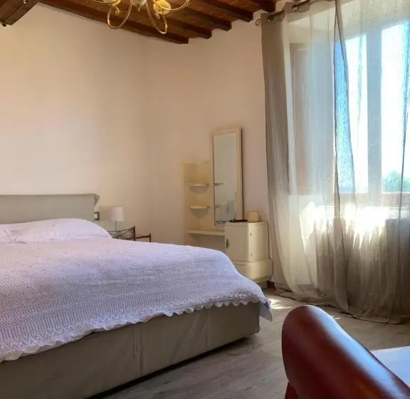 スタンダードルーム, Fonte Alle Ninfe B&b