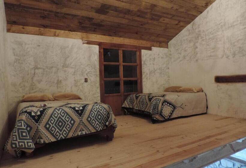 غرفة قياسية ثلاثية مزودة بشرفة, Antigua Hacienda Metepec