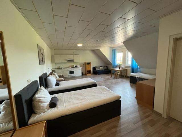 Апартаменты 1 Спальня, Rehkitz