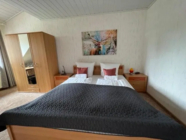 バルコニー付きデラックスルーム, Rehkitz
