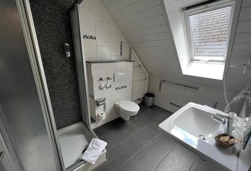 Студия Стандарт, Rehkitz