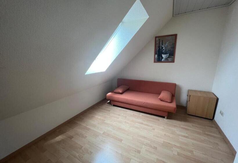 Апартаменты 1 Спальня, Rehkitz