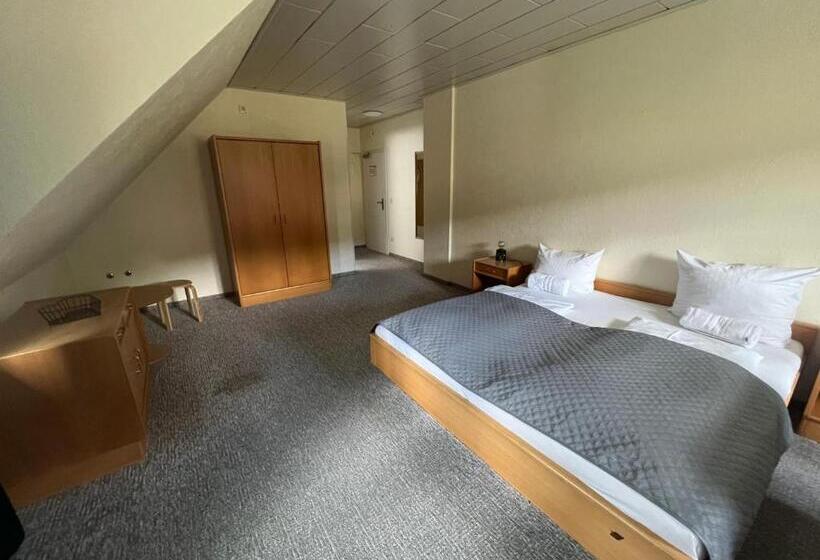 Номер Стандарт, Rehkitz