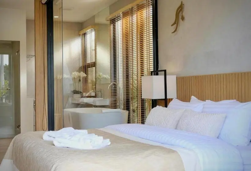 Deluxe Kamer met Balkon, Wevari Heritage