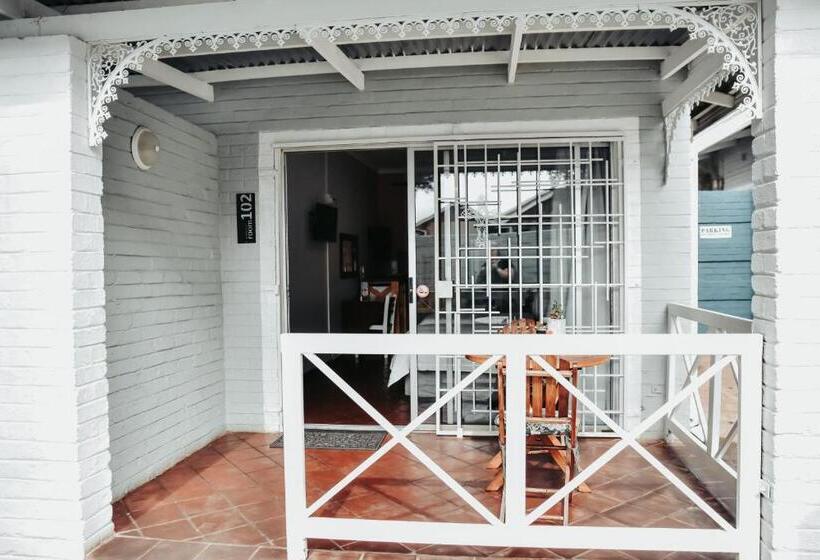 スタンダードルーム, Amaziah Guesthouse