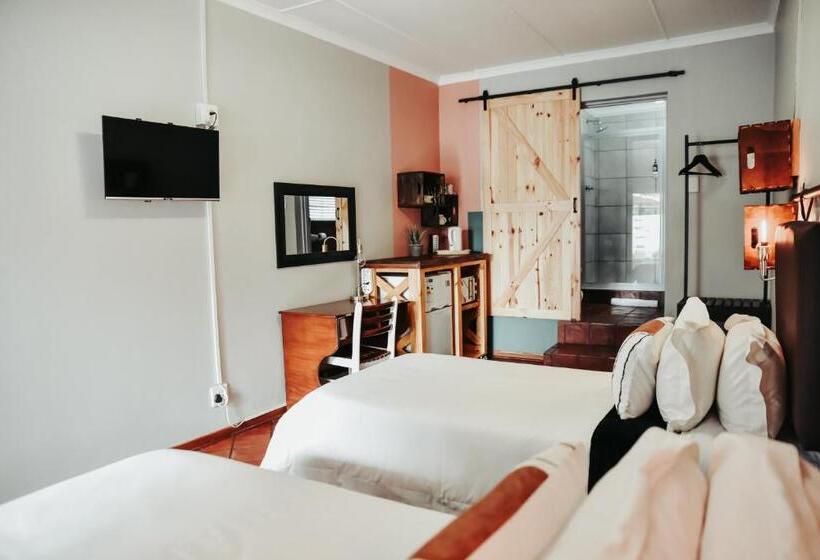 スタンダードルーム, Amaziah Guesthouse