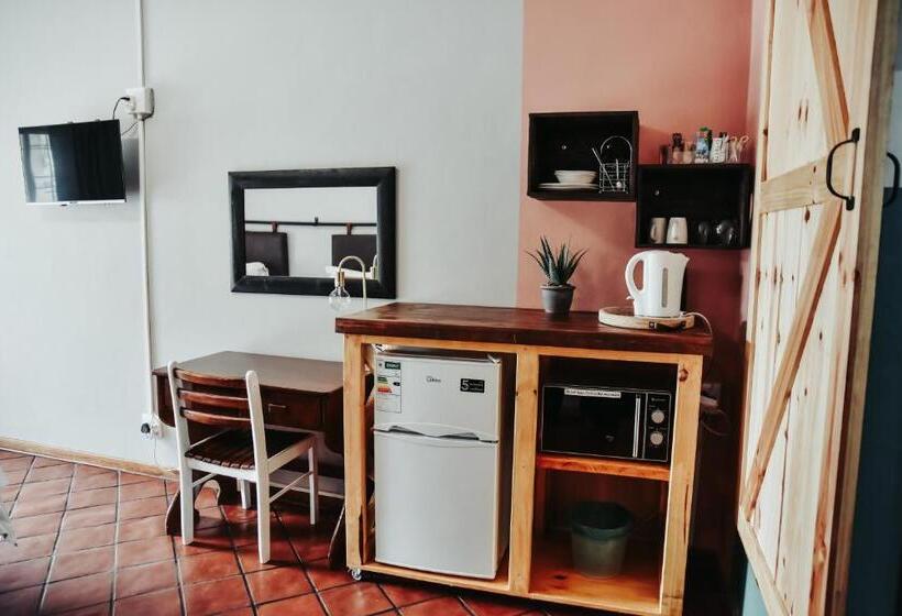 Номер Стандарт, Amaziah Guesthouse