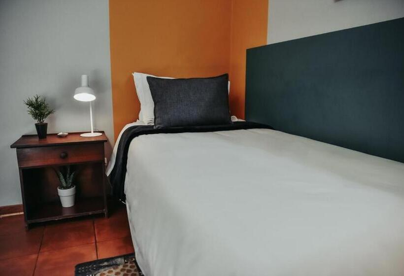 Семейный Номер, Amaziah Guesthouse