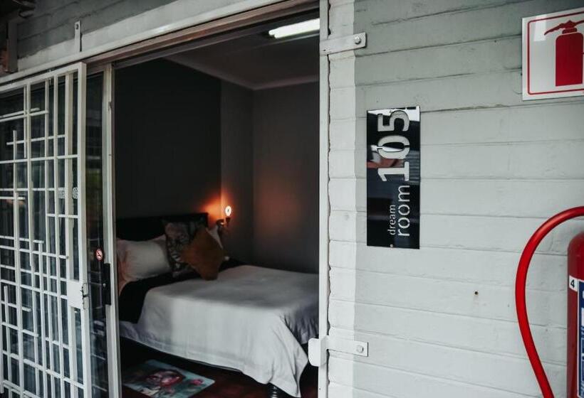 クラシックルーム, Amaziah Guesthouse