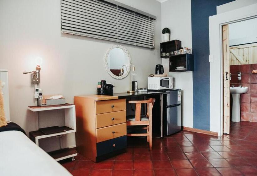 Номер Стандарт, Amaziah Guesthouse
