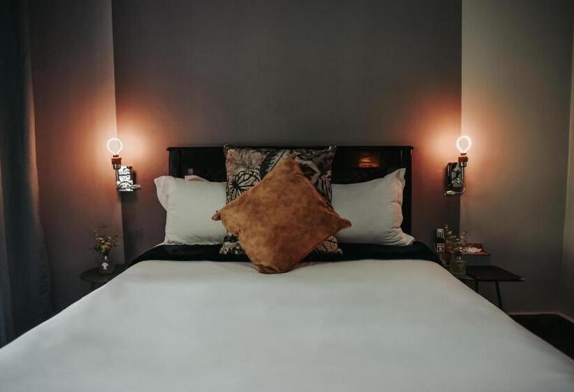 Классический Номер, Amaziah Guesthouse