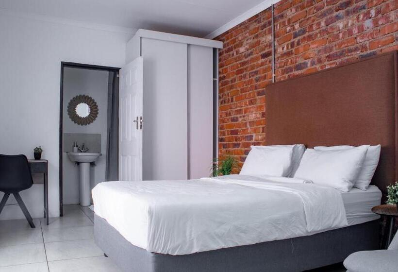 标准间, Cosmo Sleepover