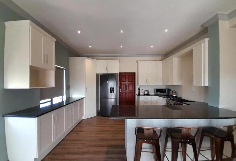 منزل غرفة نوم واحدة, Kameeldrift Waterfront Estate & Resort